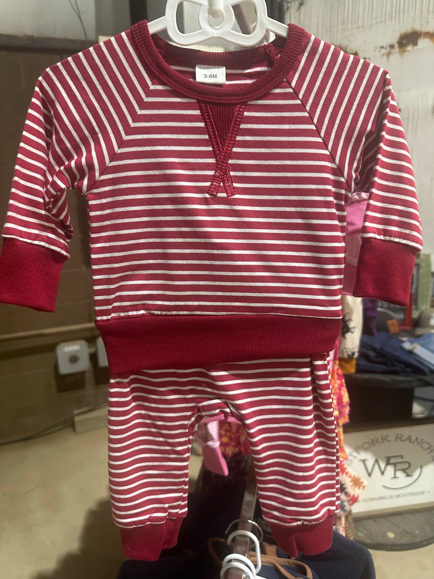 Red and White Set