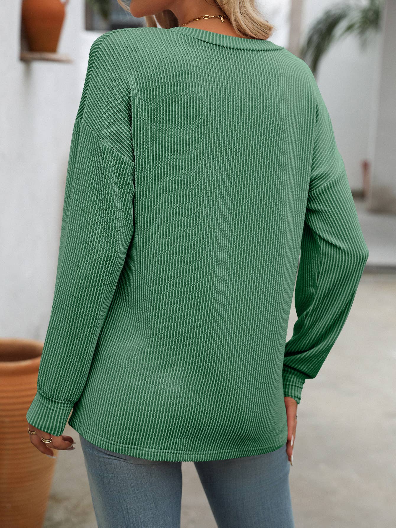 V-Neck Color Matching Long Sleeved Loose T-Shirt